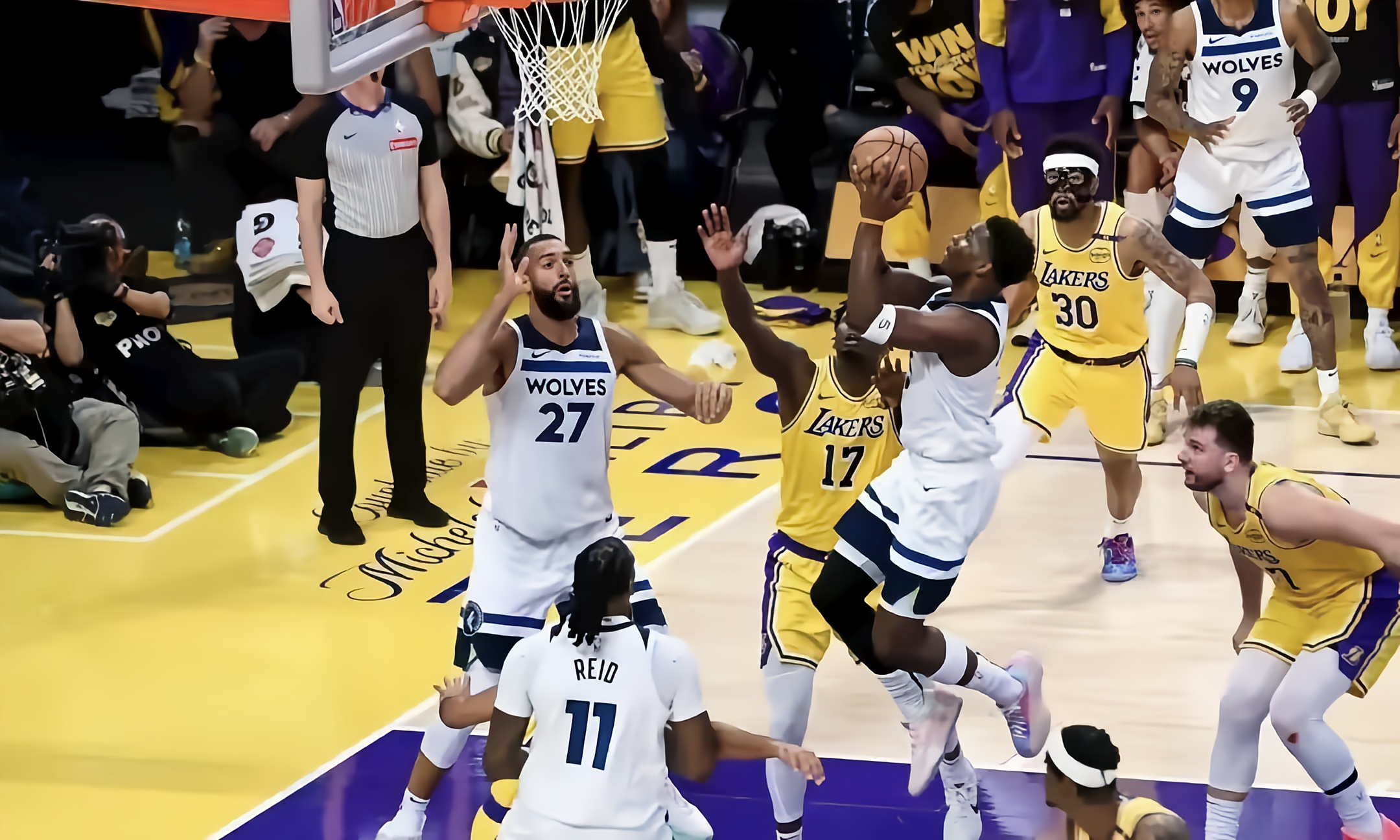 冲刺阶段体能课后，波特兰开拓者再遭质疑备战NBA季后赛，气氛紧张，赛程密集仍需轮换的简单介绍