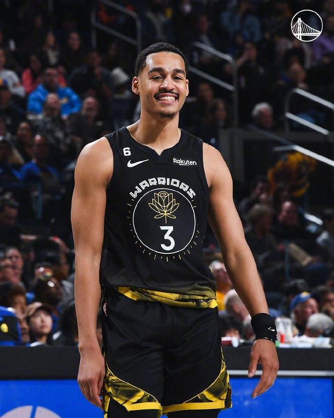 关于风云突变洛杉矶快船赛后豪取连胜，欧联版图或变，压力陡增，赛程密集仍需轮换的信息